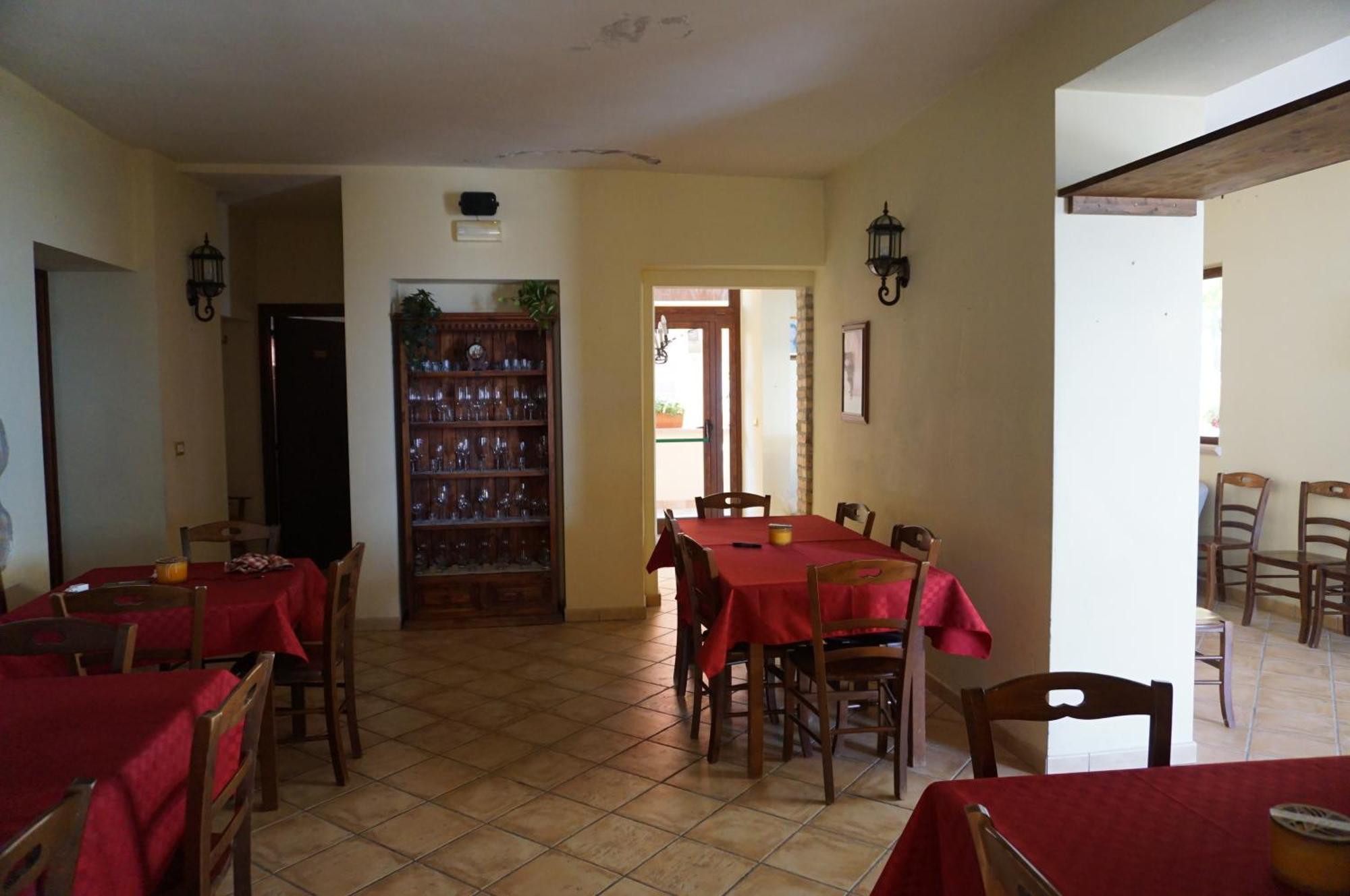 La Terrazza Motta Bed & Breakfast Atri Exterior photo