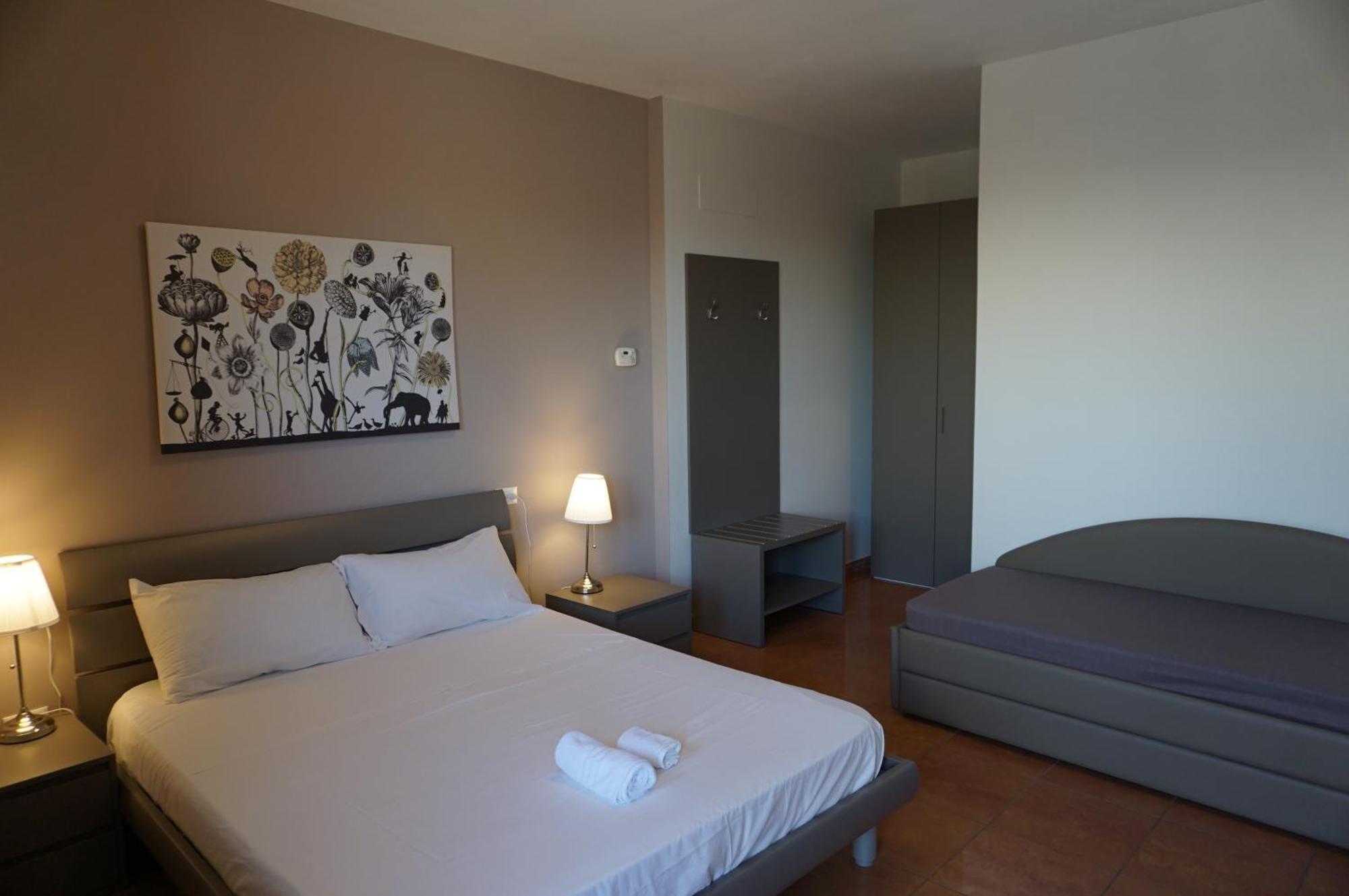 La Terrazza Motta Bed & Breakfast Atri Exterior photo